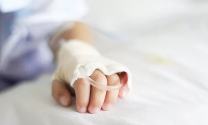 Vittoria, ustionata con acqua bollente bambina di 2 anni: corsa in ospedale per salvarla