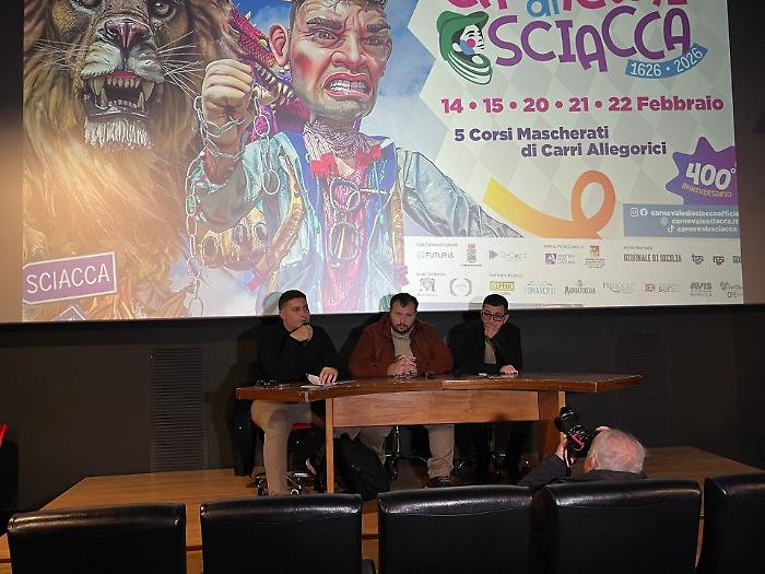 Peppe Nappa e la magia della cartapesta. Carnevale di Sciacca 2026, si accendono i motori 