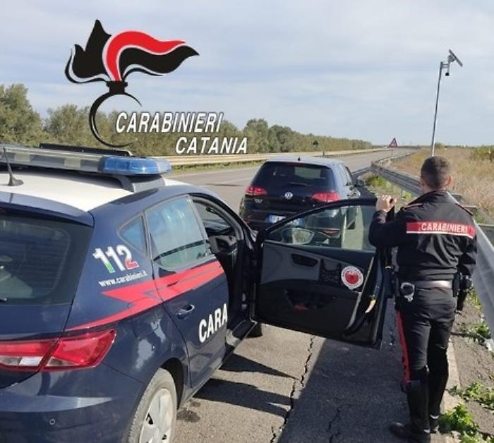 Inseguimento sulla SS. 417: arrestato a Ramacca un 29enne sorvegliato speciale senza patente