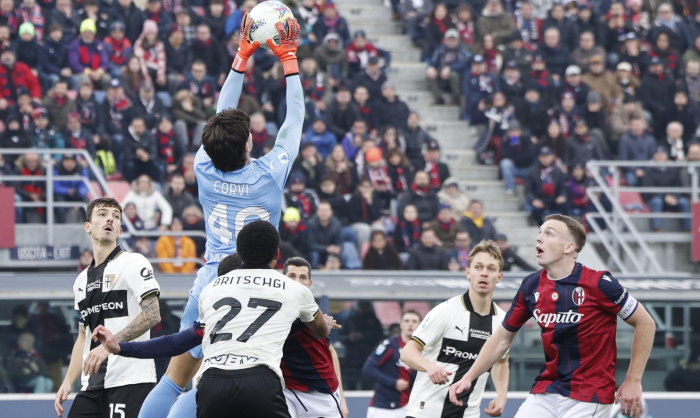 Ordo&ntilde;ez al 95' beffa il Bologna al Dall'Ara: Parma vola, rossobl&ugrave; in crisi