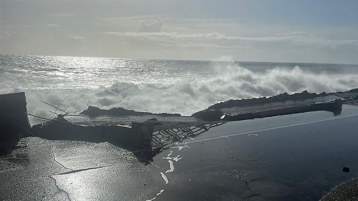 Danni del ciclone Harry, Rosaria Musumeci: &laquo;Barriere in mare, cos&igrave; si riducono i danni&raquo;