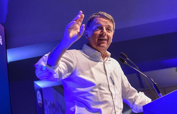 Renzi: &laquo;Meloni ha paura; usa il referendum come diversivo, tasse e sicurezza i veri nodi&raquo;