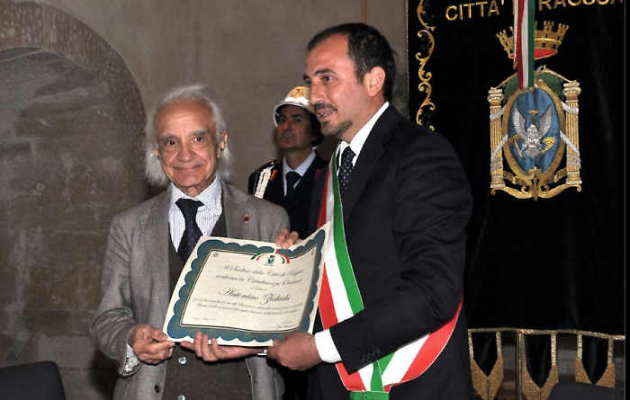 Quando Antonino Zichichi fu reso cittadino onorario di Ragusa: era il 2011