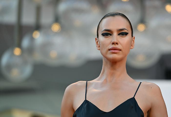 Irina Shayk alla guida della terza serata: Sanremo vira sul glamour internazionale dopo il caso Pucci