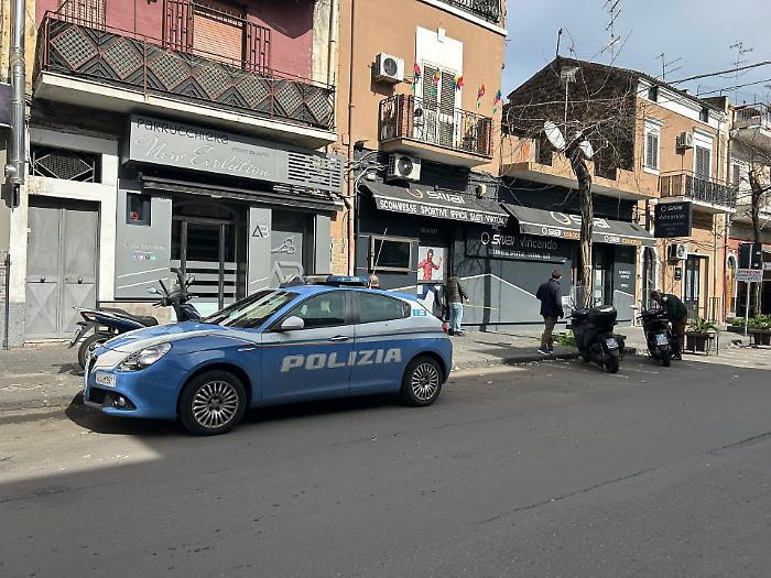 Sparatoria in via Concordia a Catania: 27enne ferito alla coscia, la squadra mobile indaga