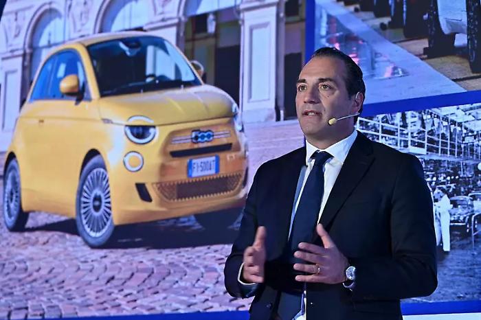 Moody's abbassa il rating di Stellantis a Baa3: outlook stabile ma free cash flow negativo 