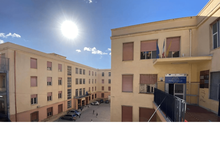 Criticit&agrave; statiche nelle scuole di Agrigento? Sopralluogo alla Pirandello e vertice in Comune