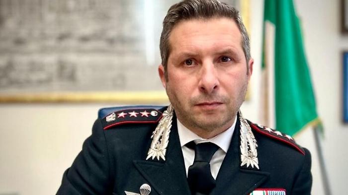 Ufficiale modicano dei carabinieri sventa un presunto assalto a una caserma dei militari dell'Arma