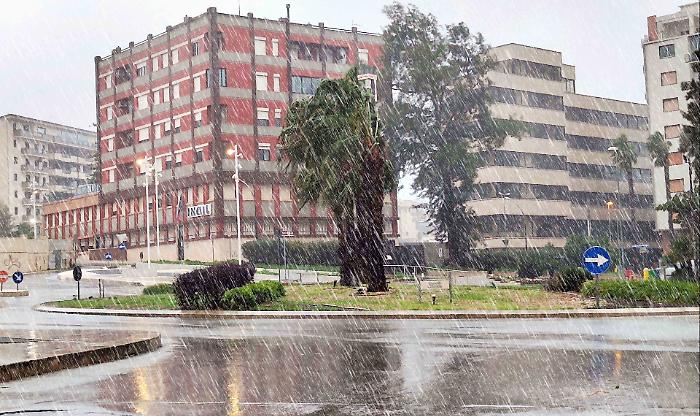 Allerta meteo anche a Ragusa, chiuse ville e giardini oltre ai cimiteri