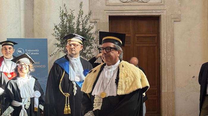 Tra storia e futuro: l'Universit&agrave; di Catania inaugura il 591&deg; anno accademico con la lectio di Mariangela Zappia