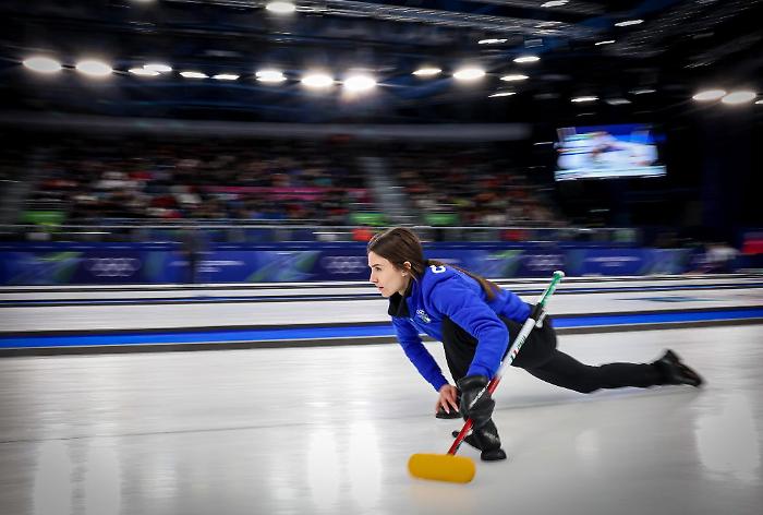 Si parte col Curling e si finisce col pattinaggio di figura: chi sono gli azzurri in gara oggi e a che ora gareggiano