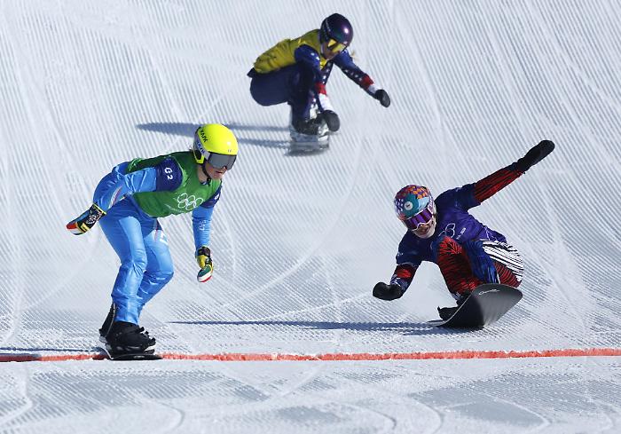 Michela Moioli &egrave; argento nello snowboard cross team misto: l'Italia fa la storia con la 21esima medaglia