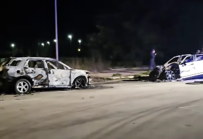 Il meccanico pestato a sangue, incendiate due auto Range Rover al presunto aggressore