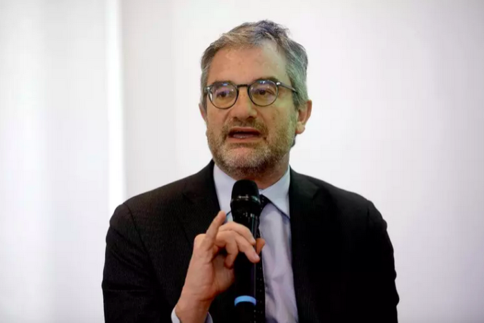 Svimez, la grande migrazione: dal 2002 al 2024 quasi 350mila laureati meridionali under 35 trasferiti nel Centro - Nord