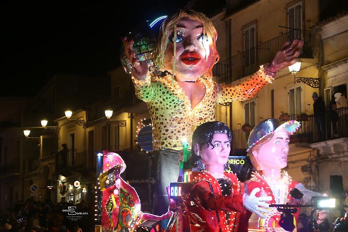 Carnevale storico a Chiaramonte Gulfi, un'edizione da record tra tradizione e innovazione