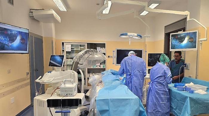 Accessi vascolari per emodialisi: la Nefrologia iblea punta anche sull'intelligenza artificiale