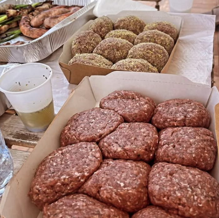 Carne di cavallo, l'assist del senatore della Lega che cita le polpette di Catania