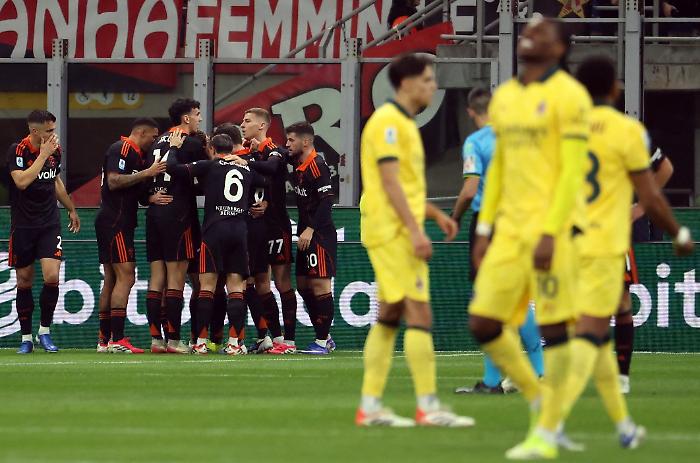 Leao salva il Milan, il Como strappa il pari e Allegri scivola a -7 dall'Inter