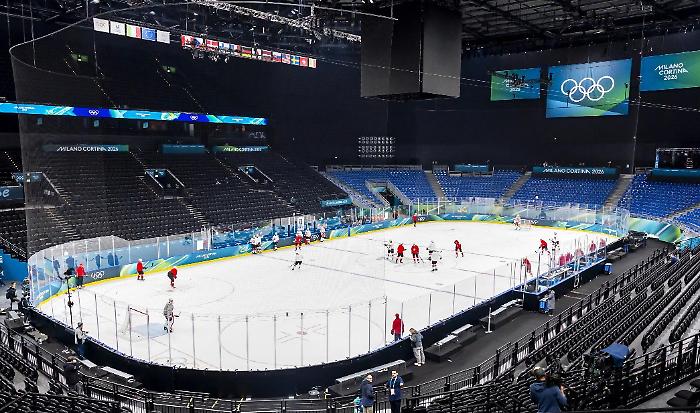 Bandiera Ue vietata ai Giochi? Il no di un addetto alla sicurezza diventa un caso