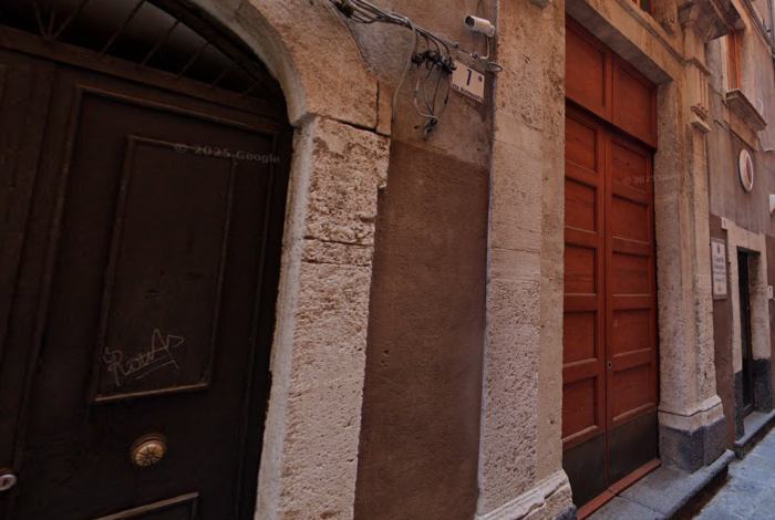 Incontro su Israele, imbrattati muro e porta della sede del convegno