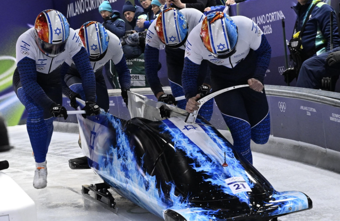 Polemiche e gaffe per il bob israeliano guidato dal primo ebreo ortodosso alle Olimpiadi