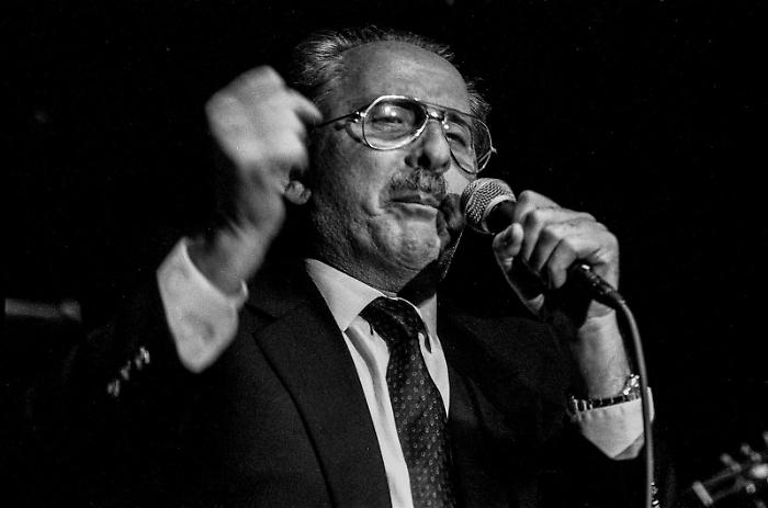 Sulle tracce di Mister Volare: il viaggio tra i "luoghi del cuore" di Modugno, dalla Puglia all'Isola dei Conigli