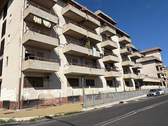 Messina, acquistato l&rsquo;immobile ex Gife: 30 nuovi alloggi nel Rione Ferrovieri con fondi Pinqua