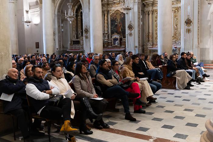Vittoria, il futuro dei fidanzati benedetto dalla Chiesa