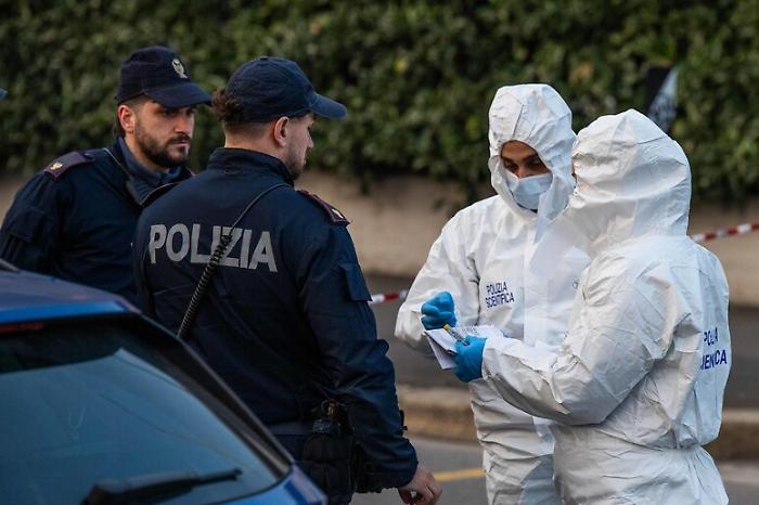 L'omicidio di Rogoredo e le polemiche, Salvini: &laquo;Non confondiamo una mela marcia con chi fa il suo dovere&raquo;