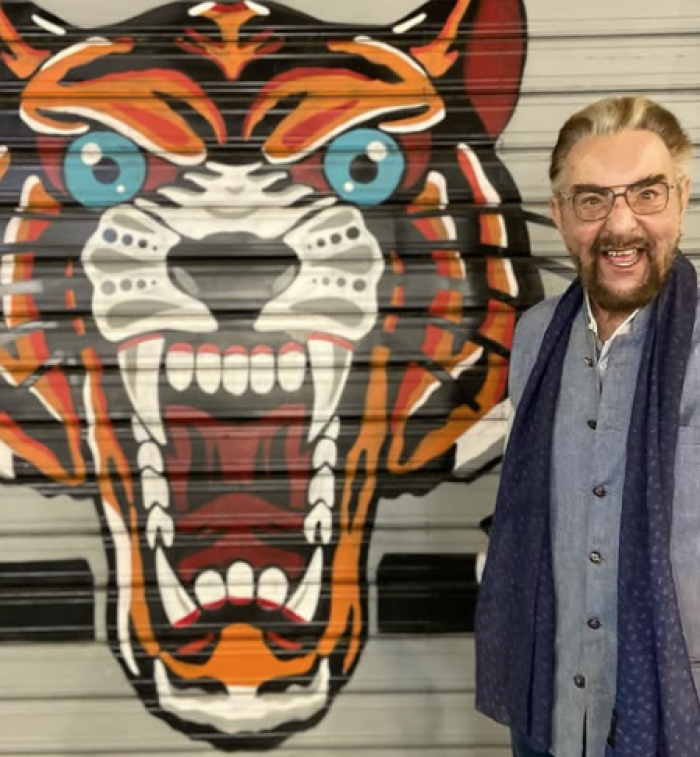 Sandokan all'Ariston: Kabir Bedi e Can Yaman a Sanremo per il duello delle due tigri della Malesia