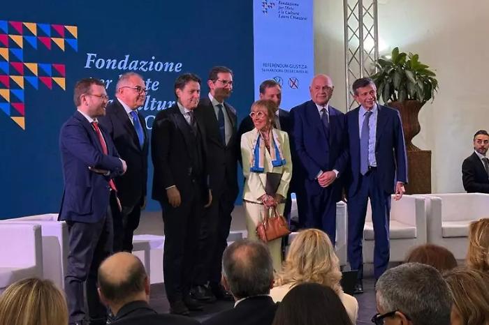 Giustizia, scontro a Palermo. Nordio: &laquo;Pm pi&ugrave; indipendenti". Conte: &laquo;Vogliono una giustizia addomesticata&raquo;