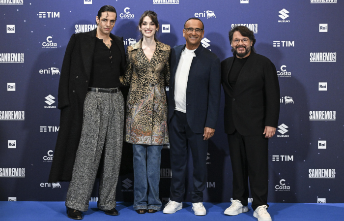 Sanremo 2026, la scaletta: tutto quello che c'&egrave; da sapere sulla seconda serata, dall'ordine di uscita dei 15 Big agli ospiti fino alle classifiche