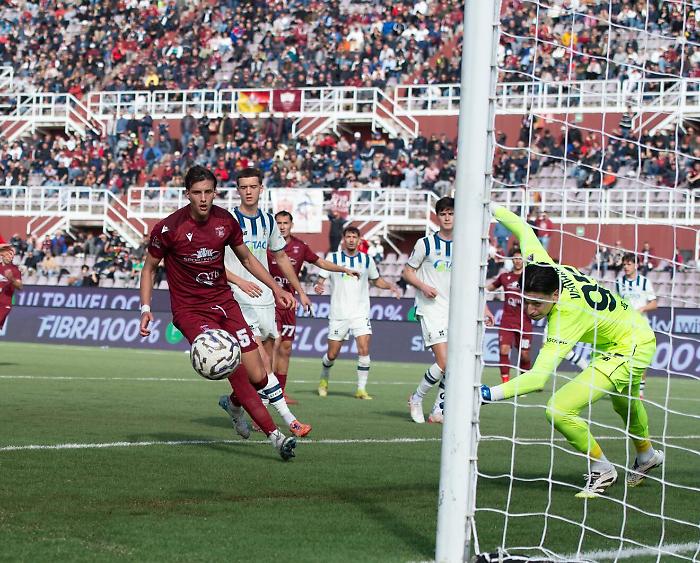 Il Trapani torna nel pieno della bagarre per non retrocedere: l'Atalanta passa 0-2