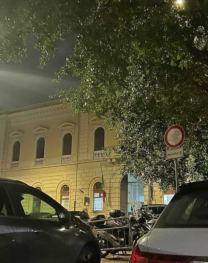 Rivolta in carcere a Catania,  reparto distrutto: &laquo;Qui &egrave; una bomba a orologeria&raquo;