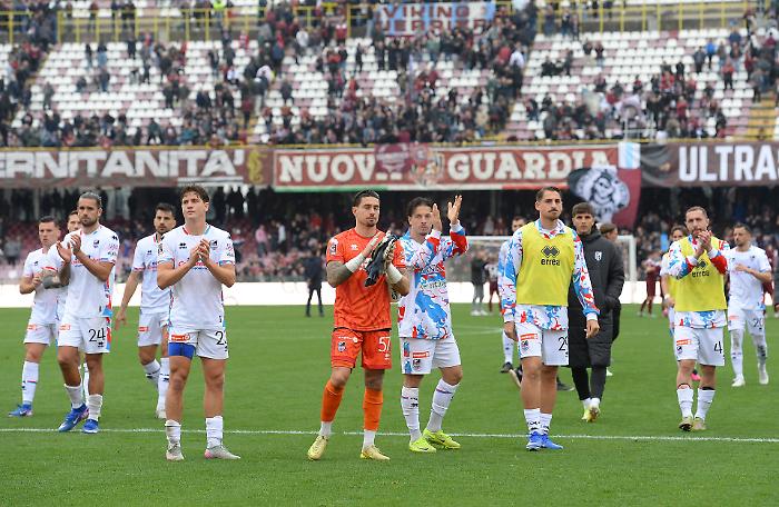 Lo sterile assedio del Catania all&rsquo;Arechi: il vero problema &egrave; sotto gli occhi di tutti, la rincorsa ora &egrave; tutta in salita