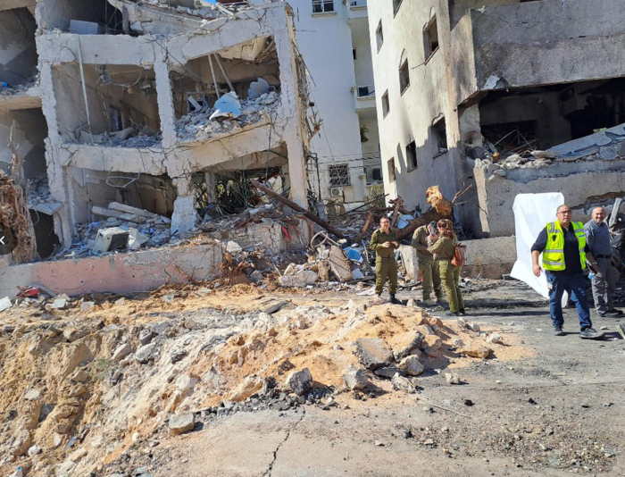 Escalation nel Medio Oriente: Iran attacca la base statunitense di Ali Al Salem e colpisce obiettivi a Tel Aviv, Haifa e Gerusalemme Est