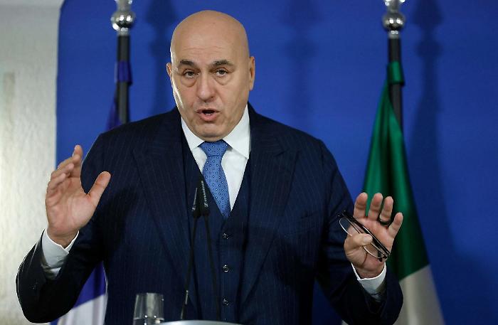 Crosetto ancora scosso: &laquo;Attacco a Dubai? &laquo;Nessuno era stato avvisato, non solo noi&raquo;