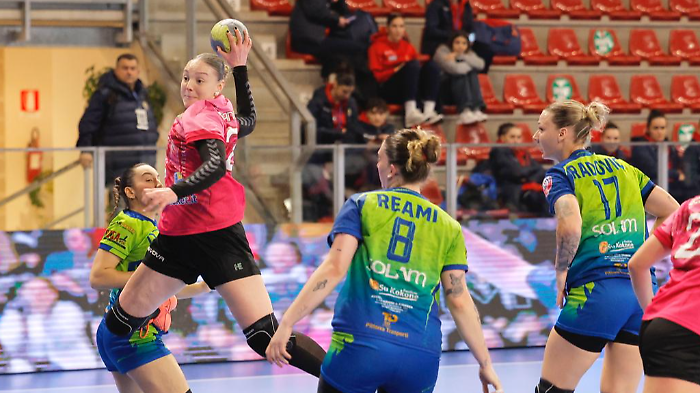 Pallamano: quattro giocatrici dell'Handball Erice in azzurro 