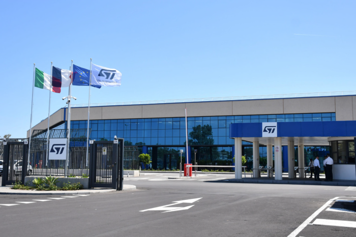 La Fiom: "Piano di Stm su Agrate passo in avanti, ma servono garanzie"