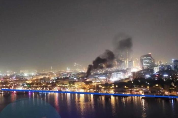 A fuoco il consolato Usa a Dubai: &egrave; stato colpito da un drone iraniano