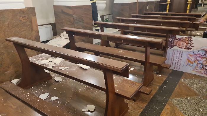 Protezione civile: &laquo;A Ragalna lesioni a edifici, anche al Municipio&raquo;