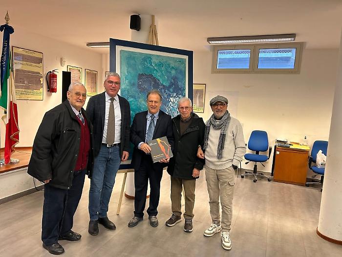 Santa Croce, inaugurata la mostra del maestro Napolitano