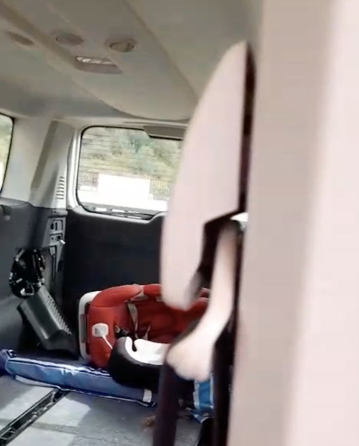 Modica e il pulmino di Casa don Puglisi devastato dai vandali, il Pd: "Il sindaco si rivolga al prefetto"