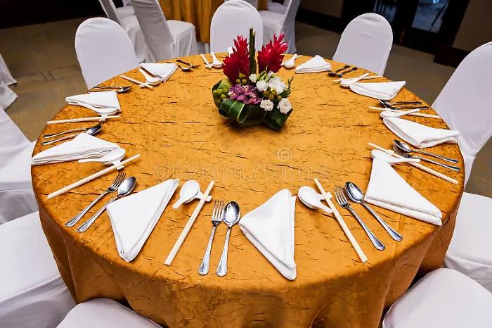 Lavoratori in nero in due ristoranti di Scoglitti: chiusi dai carabinieri del Nil