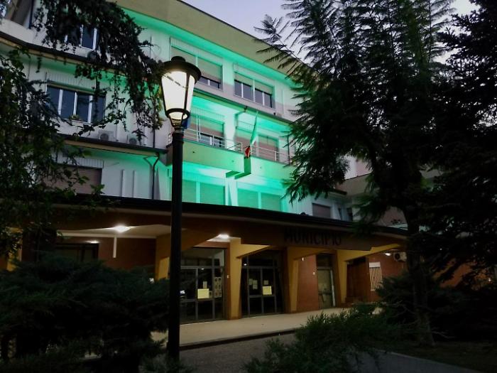 Tensione elettorale: rissa sfiorata tra amministratori al bar