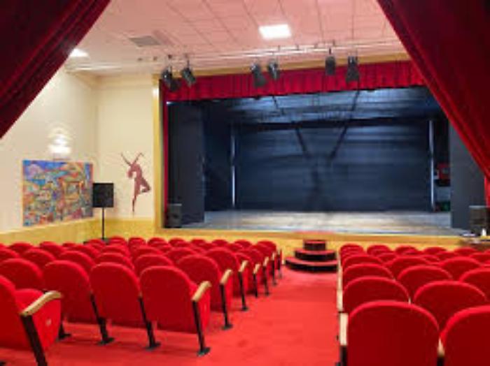 Nuovo Teatro Val d&rsquo;Agr&ograve; di Santa Teresa di Riva