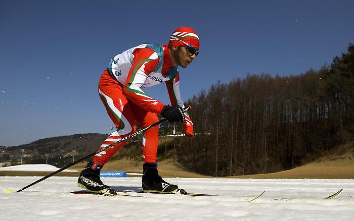 L'atleta iraniano non arriva, bandiera rimossa dalla cerimonia d'apertura a Verona