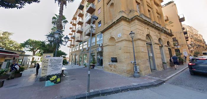 Arriva la telecamera intelligente a Porta di Ponte: controlli in tempo reale su accessi, targhe, assicurazione e revisione