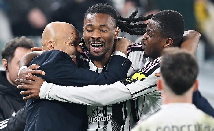 Esce David e la Juve si sveglia: ne fa quattro al Pisa e resta agganciata al treno Champions