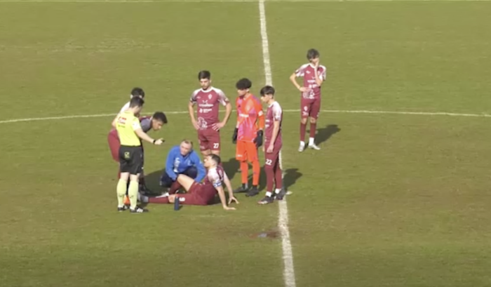 Vittoria, la squadra del Gioiosa accusa: "Noi scesi in campo in 7 perch&eacute; aggrediti nello spogliatoio"